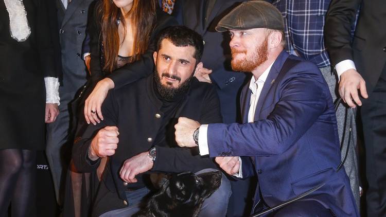 "Underdog": Zaręczyny na premierze! Który aktor poprosił swoją wybrankę o rękę?                                             