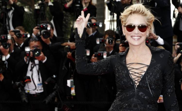 Sharon Stone znów zachwyca! Aktorka w odważnej sesji dla "Vogue"