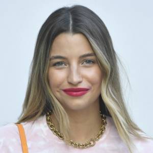 Julia Wieniawa odmieniona? Podejrzliwi internauci pytają o poprawianie urody. Aktorka reaguje [FOTO]