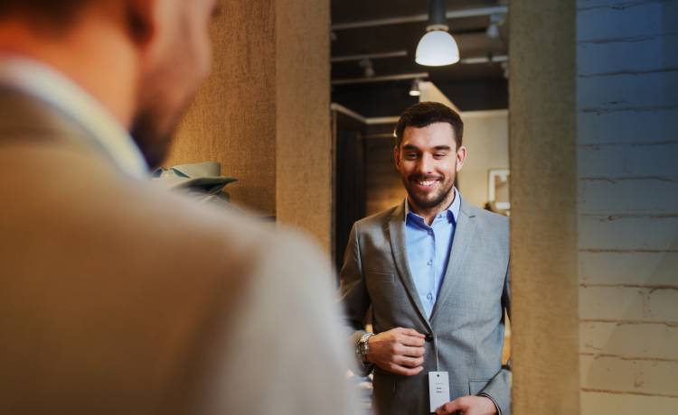  Kupujesz nowe ubrania? Ten jeden błąd może zrujnować twój styl, fot. Shutterstock