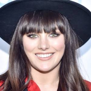 Ewa Farna na zdjęciu bez makijażu. W opisie do zdjęcia zaapelowała do internautów 