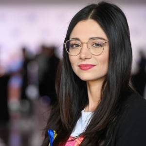 Adriana Kalska ma stalkera. Aktorka pokazała, jakie wiadomości od niego dostaje                    