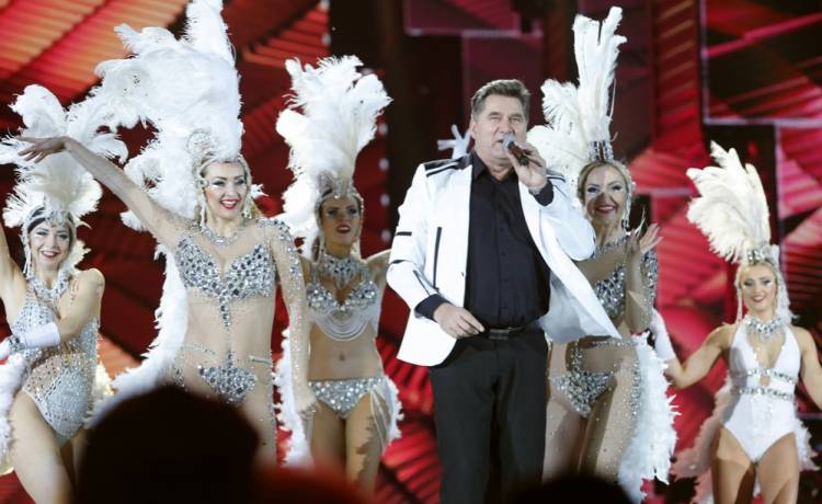 "Artyści przeciw nienawiści": Ogłoszono już 70 nazwisk. Wśród nich Mandaryna, Steczkowska i... Bayer Full?