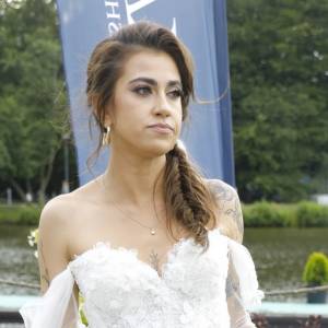 Maja Hyży przejdzie operację. Czeka ją kilka miesięcy chodzenia o kulach