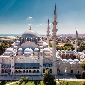 "Bella Ciao" zamiast nawoływania do modlitwy. Tureckie meczety zhakowane