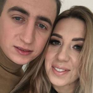 Małgorzata i Paweł z "Rolnika..." bawią się na weselu. Opublikowali urocze zdjęcia