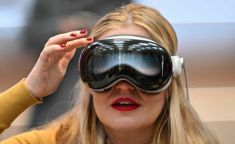 Apple Vision Pro, fot. ANGELA WEISS/AFP/East News