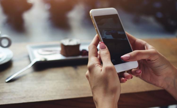 Uważaj na te SMS-y. Możesz stracić gotówkę!