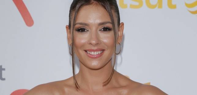 Klaudia Halejcio na wakacjach z córką. Ciemna plama na stroju Nel przykuwa uwagę. Internauci: "Realistyczne zdjęcie uroczego dziecka"