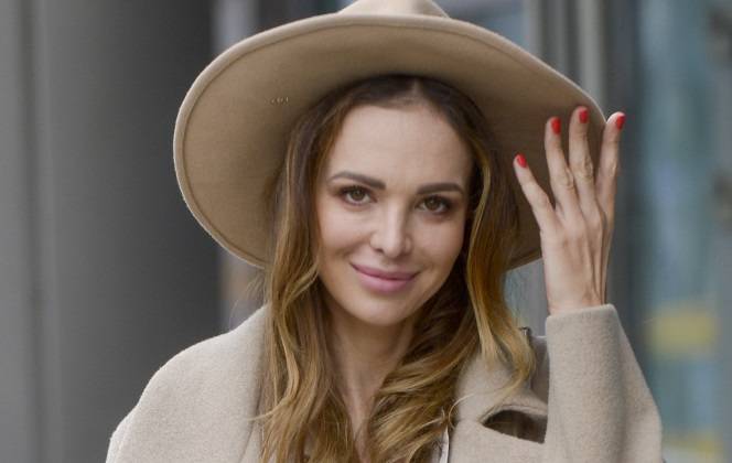 Anna Wendzikowska rozpala sieć! Prezenterka odsłania pośladki. Fani: "Piękna" [FOTO]