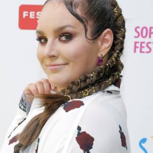 Ewa Farna zaingerowała w swój wygląd. Przypomina Lady Gagę! [FOTO]