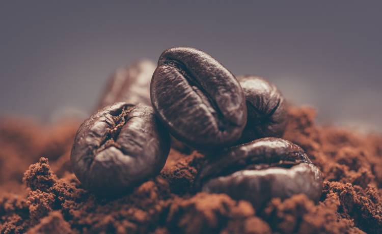 Kawa szkodzi zdrowiu? Podnosi cholesterol?