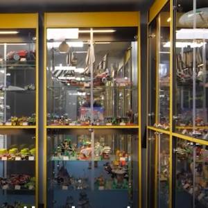 Ma najwięcej zestawów LEGO na świecie. Cena? Lepiej usiądźcie 