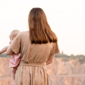 Matka wyładowała złość na 10-tygodniowym dziecku. Mowa o dzieciobójstwie i zaskakującym wyroku!  