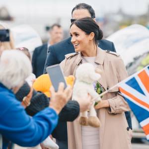 Mała dziewczynka zapytała Meghan Markle o płeć jej dziecka. Księżna odpowiedziała!