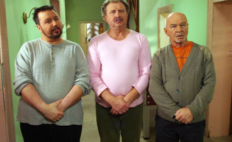 "Świat według Kiepskich". Paździoch i Boczek wracają w nowych odcinkach. Andrzej Grabowski tłumaczy