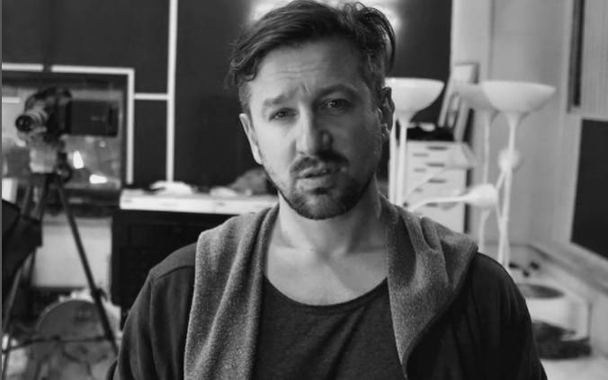 Pies Ibisza bardziej popularny od Maćka Rocka?! Mamy dowody...