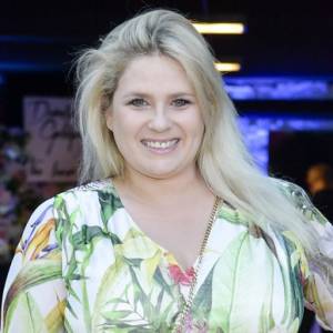 Elżbieta Romanowska na plaży z mamą. Podzieliła się rodzinnym zdjęciem