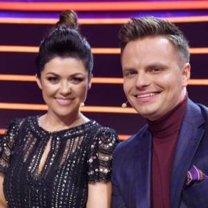 Katarzyna Cichopek zagląda mężowi w spodnie na TikToku. Nagranie podzieliło fanów! 