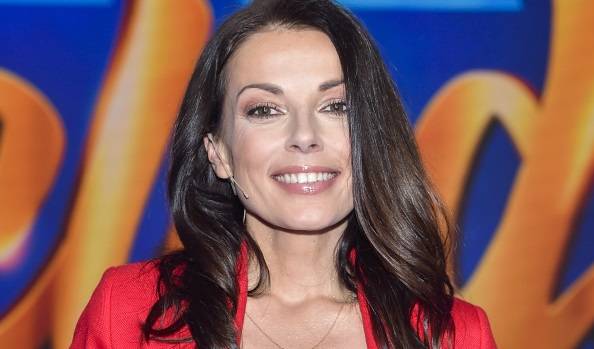 Katarzyna Glinka prezentuje opalone ciało. Gwiazda "Barw szczęścia" pozowała w stroju kąpielowym [WIDEO]