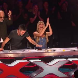 Simon Cowell chciał zakończyć ten pokaz. Uczestnik sam nagrodził się "złotym przyciskiem"!