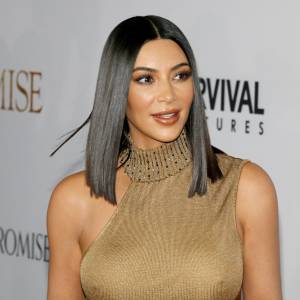 Kim Kardashian na zdjęciu z młodości. Zmieniła się? 