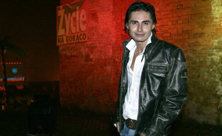 Nagrywał hity z zespołem Ivan i Delfin. Nie zgadniecie, co robi dzisiaj