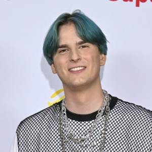 Tribbs się zaręczył? Pokazał nagranie z "oświadczyn". Kim jest jego narzeczona? [FOTO]