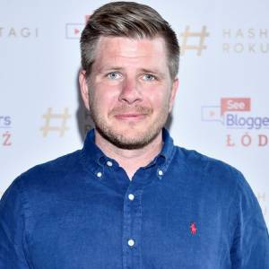 Filip Chajzer trafił do szpitala. Co stało się prezenterowi? 