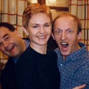 Quiz: Jesteś fanem „Miodowych lat”? Spróbuj nie odpaść na 6. pytaniu!