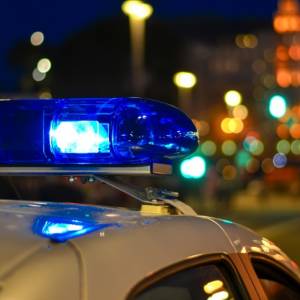 Nie mogła wyjść z domu, bo przed jej drzwiami leżały zwłoki