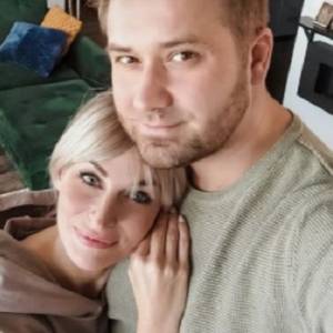 Anita ze "Ślubu od pierwszego wejrzenia" na nowych zdjęciach z dziećmi. "Córeczka tatusia, a synek mamusi"           