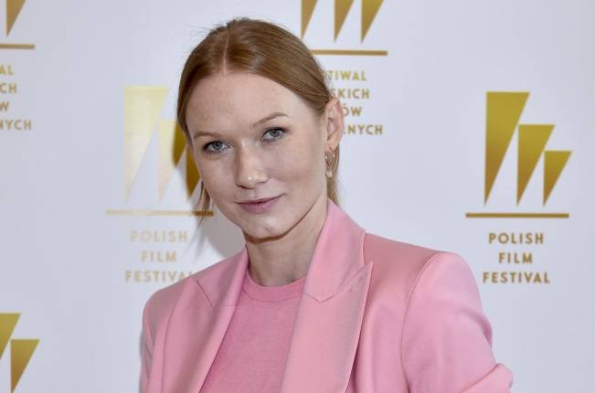 Aktorzy w obliczu wojny. Gwiazda "Na dobre i na złe" wybrała niecodzienną drogę pomocy potrzebującym 