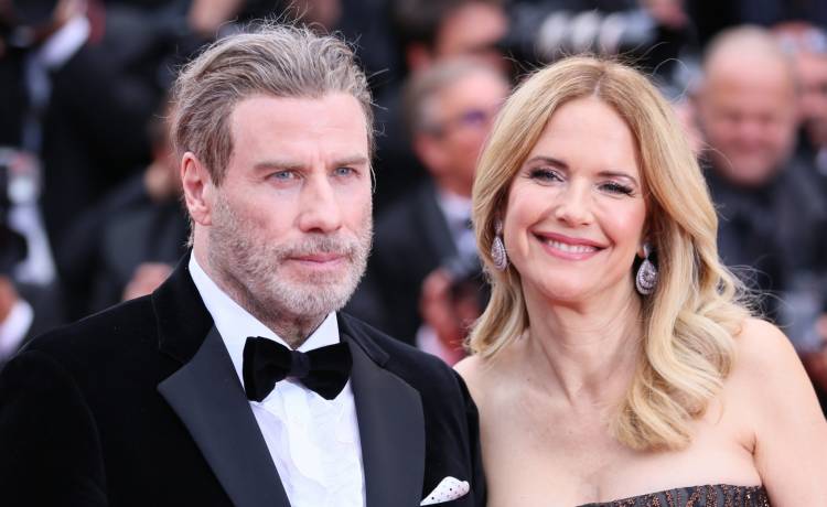 John Travolta zatańczył z córką ku czci zmarłej żony. Wzruszające nagranie trafiło do sieci