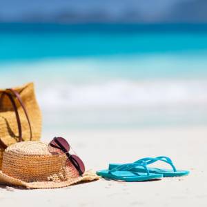 Trikini królem polskich plaż? Bikini z maseczką podbija Europę