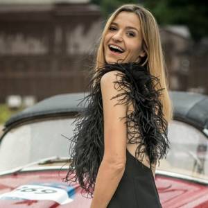 Joanna Koroniewska zdradziła, że w dzieciństwie chciała być siostrą zakonną!                                                                       