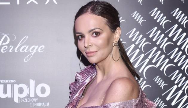 Anna Wendzikowska rozpala zmysły. 40-latka pokazała zdjęcie z basenu. "Piękna" [FOTO]