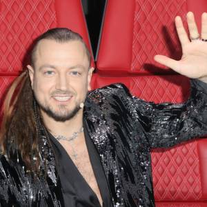 Aleksander Baron udostępnił wzruszające zdjęcie. W rękach trzyma małego synka