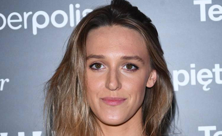 Żebrowska w lalkowej wersji. Podobna?