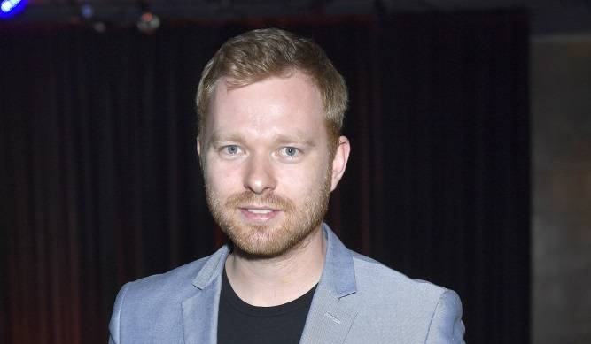 Michał Tomala ma nową ukochaną. Fani przecierają oczy. Wygląda zupełnie jak Meghan Markle? [FOTO]