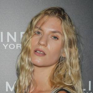 Julia Sobczyńska pozuje w skąpej bieliźnie. Finalistka "Top Model" rozpaliła sieć [FOTO]