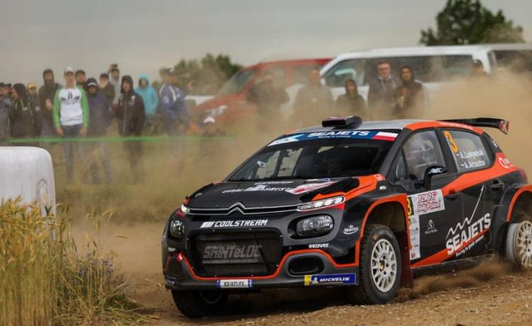 Rajdowe emocje w Mikołajkach. Kierowcy po odcinku kwalifikacyjnym