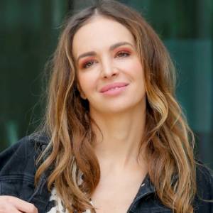 Anna Wendzikowska publikuje w sieci gorącą fotografię. Gwiazda w skąpym stroju i odważnej pozie 