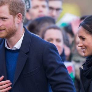 Szokująca decyzja na królewskim dworze! Książę Harry i księżna Meghan ustępują z dotychczasowych funkcji! Będzie skandal? 