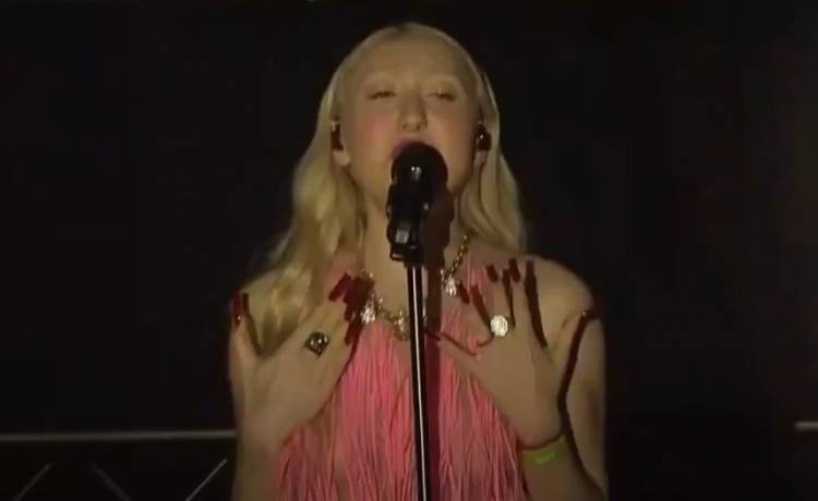 Luna zaśpiewała na żywo w Barcelonie. Tak wypadła przed fanami Eurowizji [WIDEO]