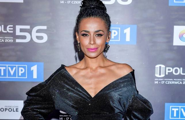 Aleksandra Szwed pochwaliła się zdjęciem z wakacji. Aktorka pozowała z ukochanym! 