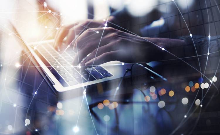 Internet mobilny czy światłowodowy – jaki wybrać?