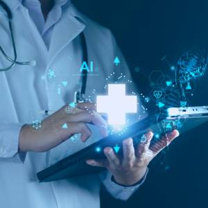 ChatGPT próbował zdać egzamin z medycyny. Jeszcze długo nie będzie leczył ludzi