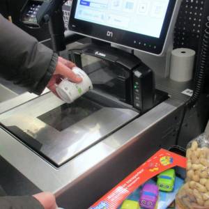 Nie kupisz już tego bez DOWODU OSOBISTEGO. Sklepy rozpoczynają kontrole