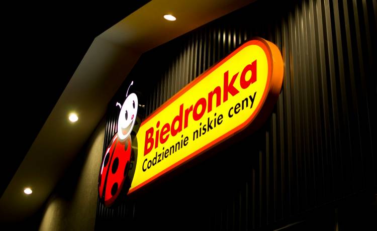 Biedronka zwariowała?! Takich okazji jeszcze nie było. Rabaty do 50%